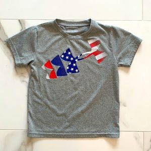 Under Armour HeatGear Boys T-shirt Size 4